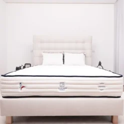 Sommier tapissier bois massif beige avec pieds