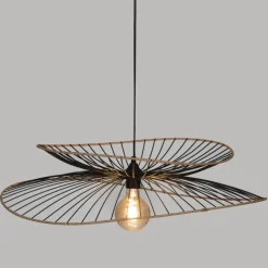 Suspension design en métal et raphia
