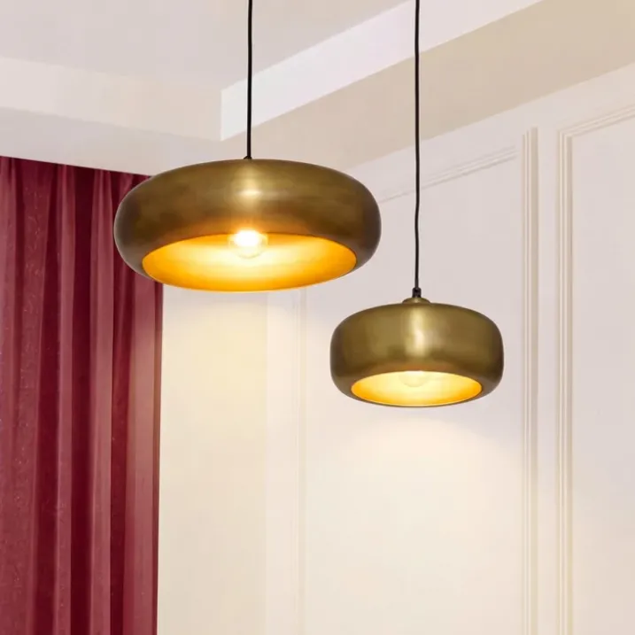 Suspension luminaire en acier à abat-jour arrondi