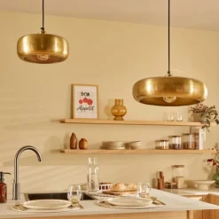 Suspension luminaire en acier à abat-jour arrondi