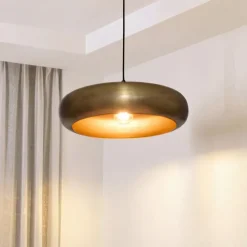 Suspension luminaire en acier à abat-jour arrondi