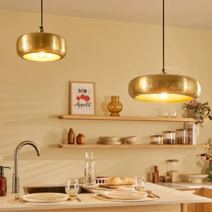 Suspension luminaire en acier à abat-jour arrondi