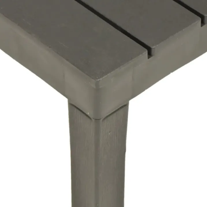 Table basse de jardin durable