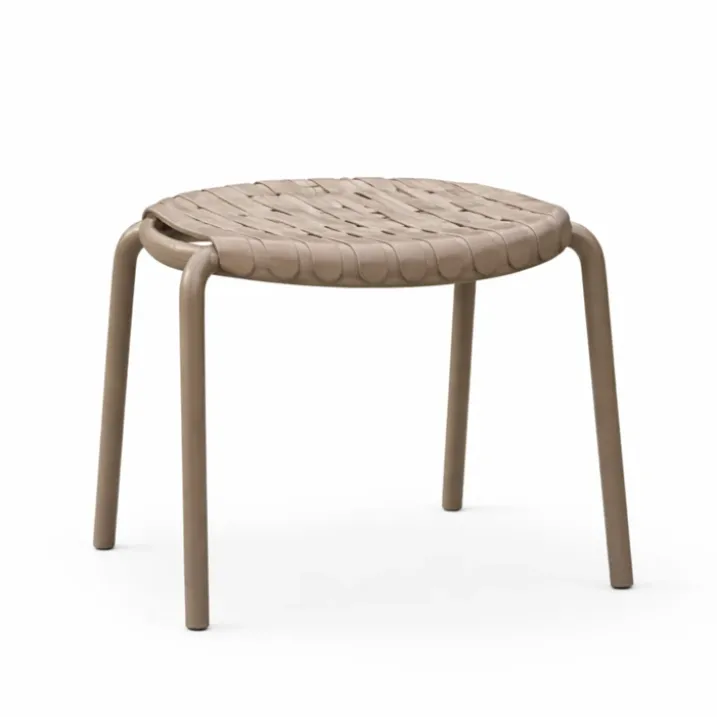 Table basse et repose-pieds de jardin
