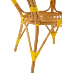 Table de jardin en rotin et bambou tressé
