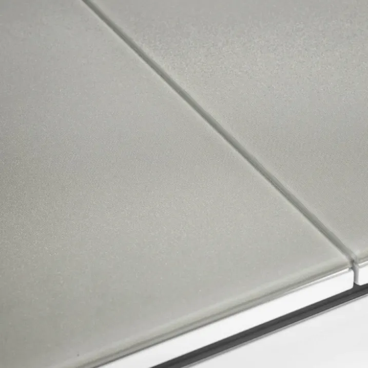 Table rectangulaire et extensible pour 6/8 personnes