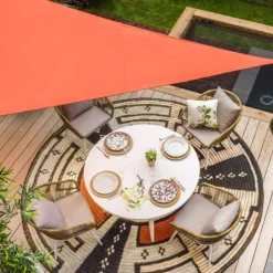 Table ronde en aluminium
