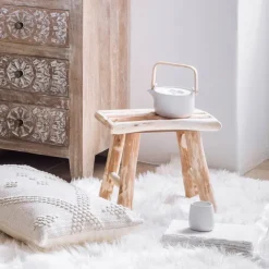 Tabouret d'appoint en bois