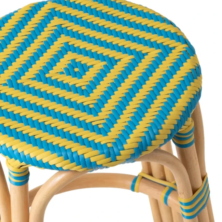 Tabouret de jardin en rotin tressé