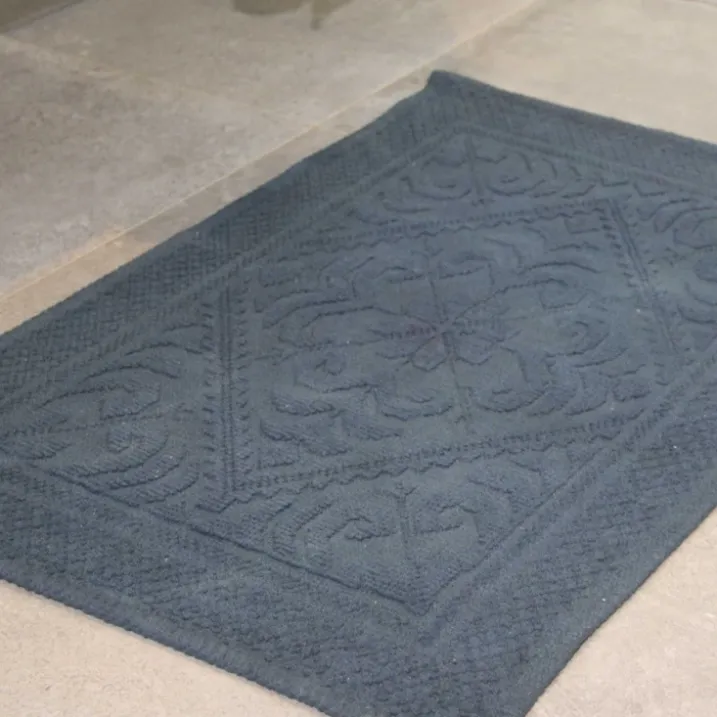 Tapis de bain à motif géométrique