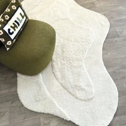 Tapis de salon forme organique