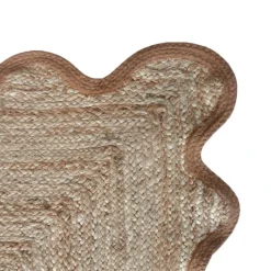 Tapis de salon tressé avec finition ondulée