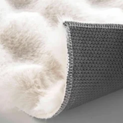 Tapis doux en imitation fourrure avec relief moelleux