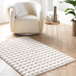 Tapis doux en imitation fourrure avec relief moelleux