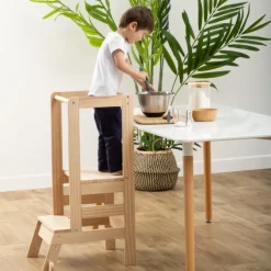 Tour d'observation pour enfant