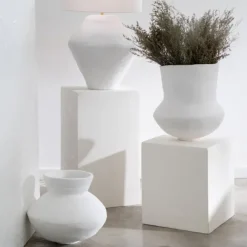 Vase décoratif en papier mâché