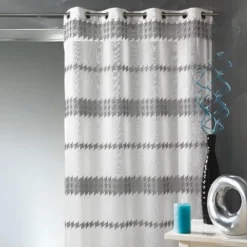 Voilage en jacquard fils coupés