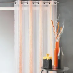 Voilage jacquard à fines rayures verticales