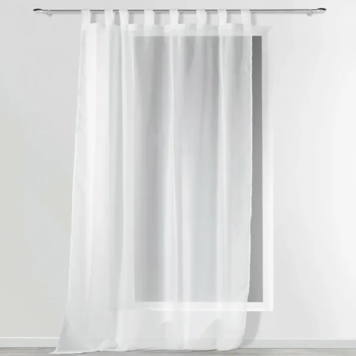Voilage léger et à passants