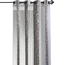 Voilage organza jacquard à motif feuillage