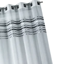Voilage à parement tissé et œillets carrés