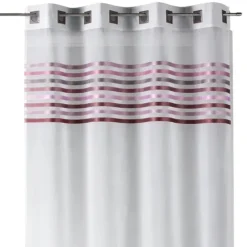 Voilage à parement tissé et œillets carrés